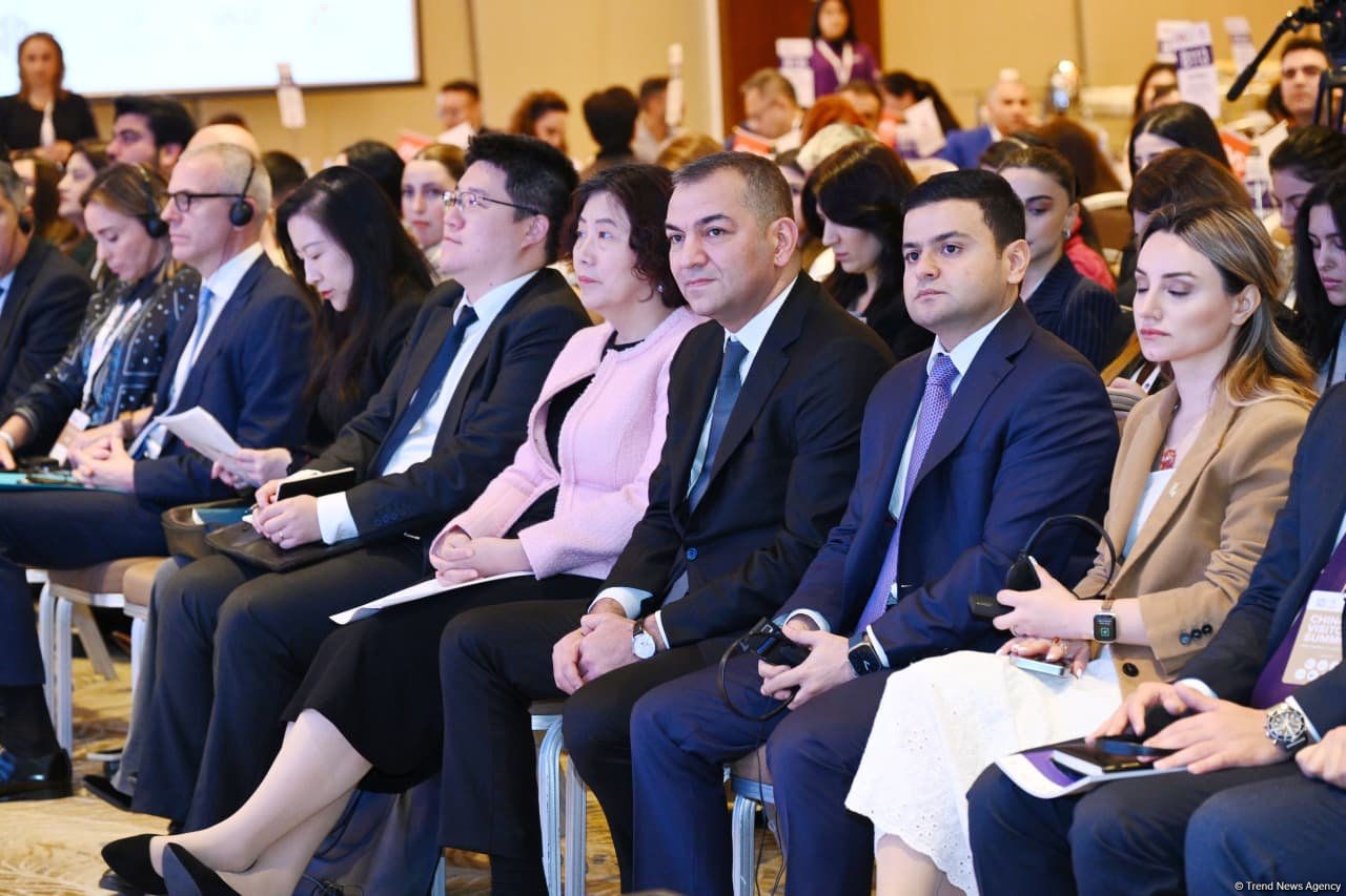 Azerbaijan's Baku hosts 'Chinese Visitors Summit' (PHOTO)