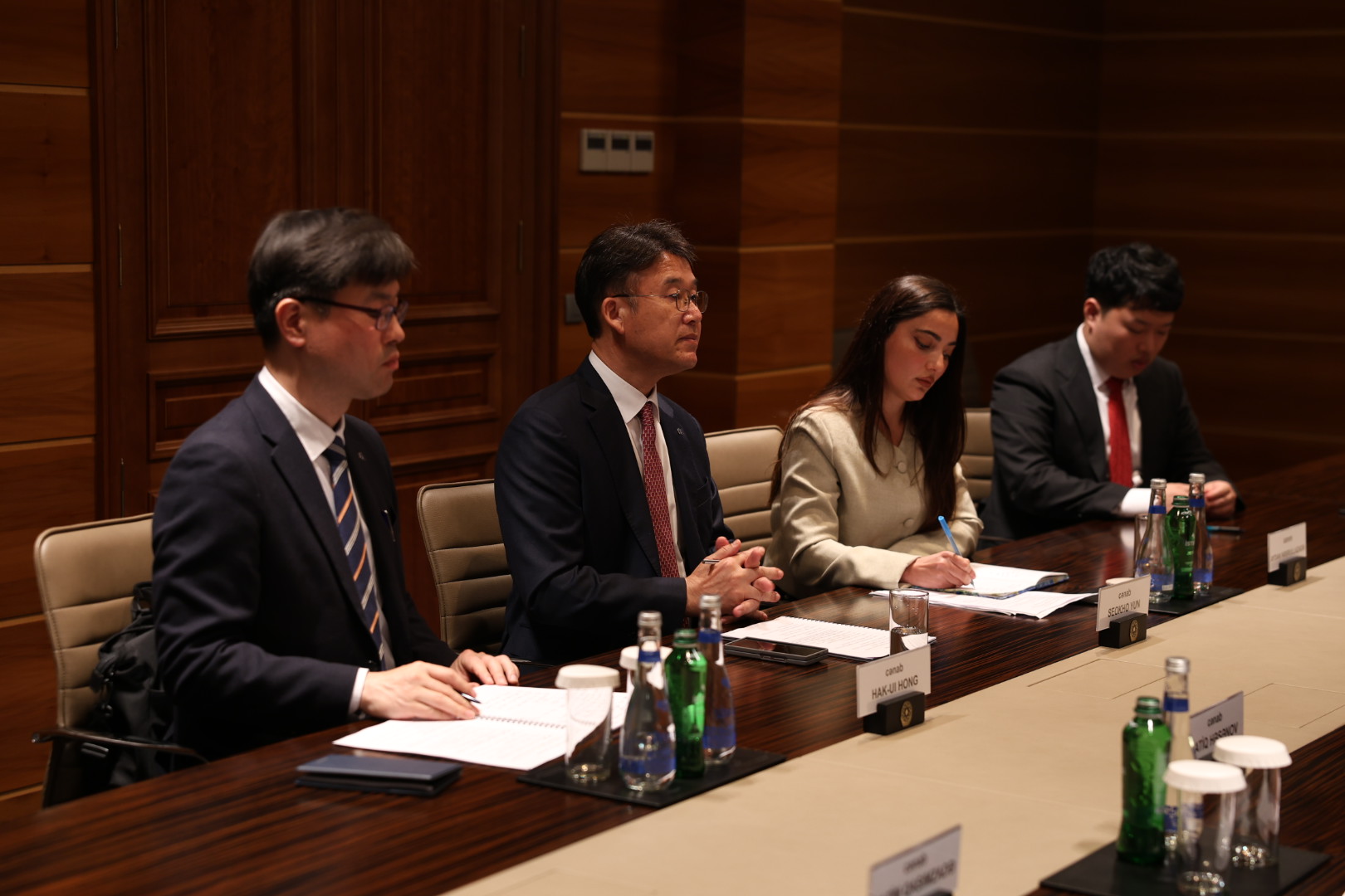 Azerbaijani Finance Ministry, South Korean Fiscal Information Service ink MoU (PHOTO)