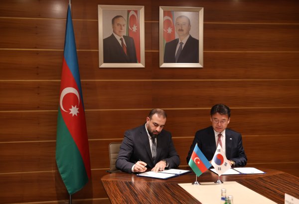 Azerbaijani Finance Ministry, South Korean Fiscal Information Service ink MoU (PHOTO)