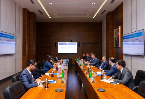 Azerbaijan and Pakistan strengthen ties with ASAN Khidmet initiative (PHOTO)