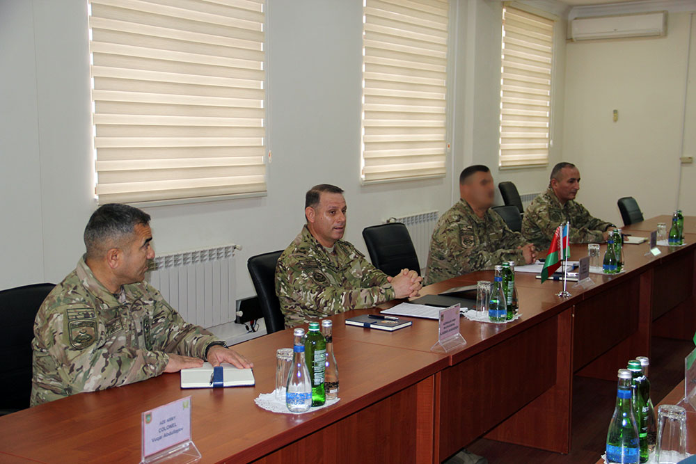 Azerbaijan, Belarus discuss prospects for special forces cooperation (PHOTO)