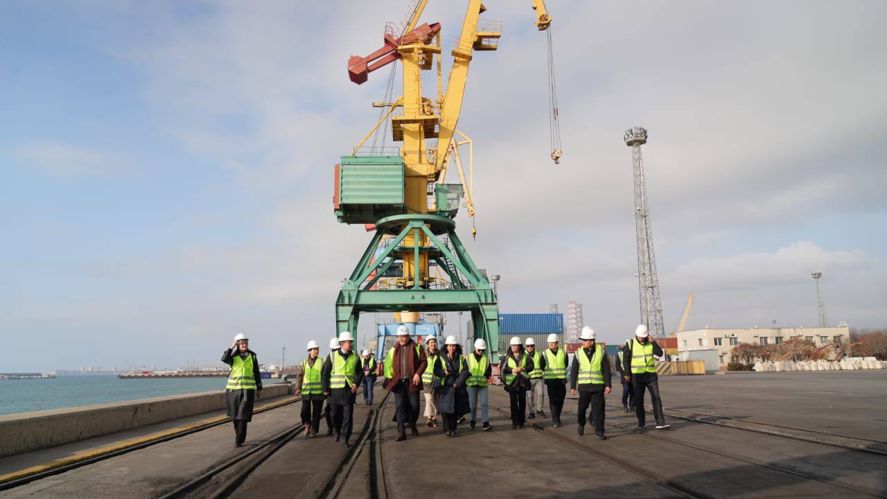 Kazakhstan sheds light on rail freight volumes along Middle Corridor