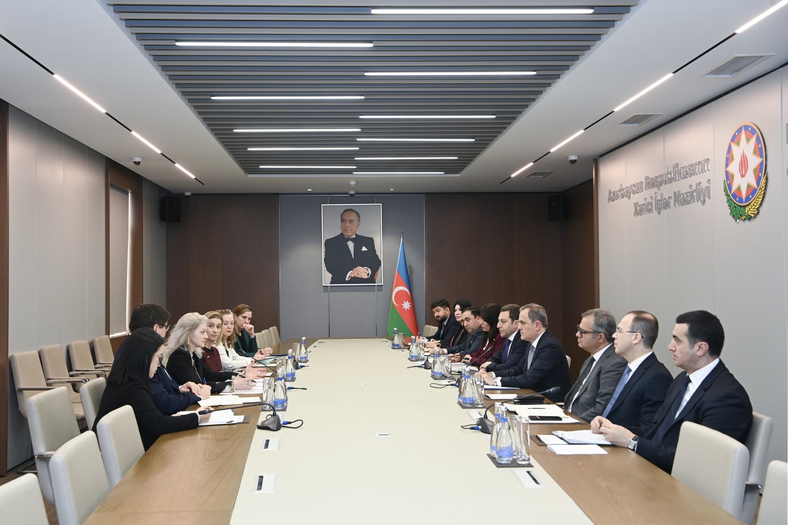 Azerbaijan and United States discuss regional and global security issues (PHOTO)