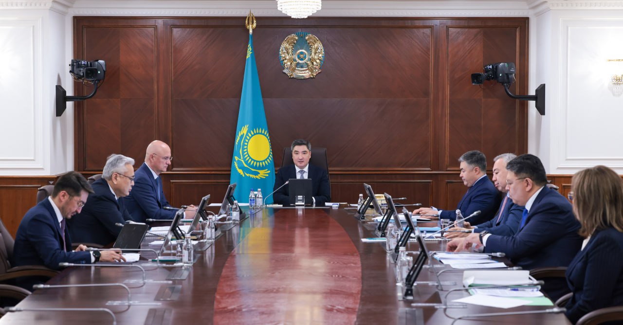 Kazakhstan cranks up control over fuel balance and oil product flows