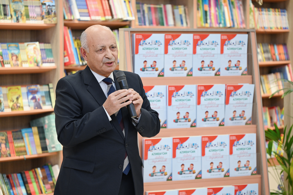 Presentation of “We Are Learning Azerbaijani” book held (PHOTO)