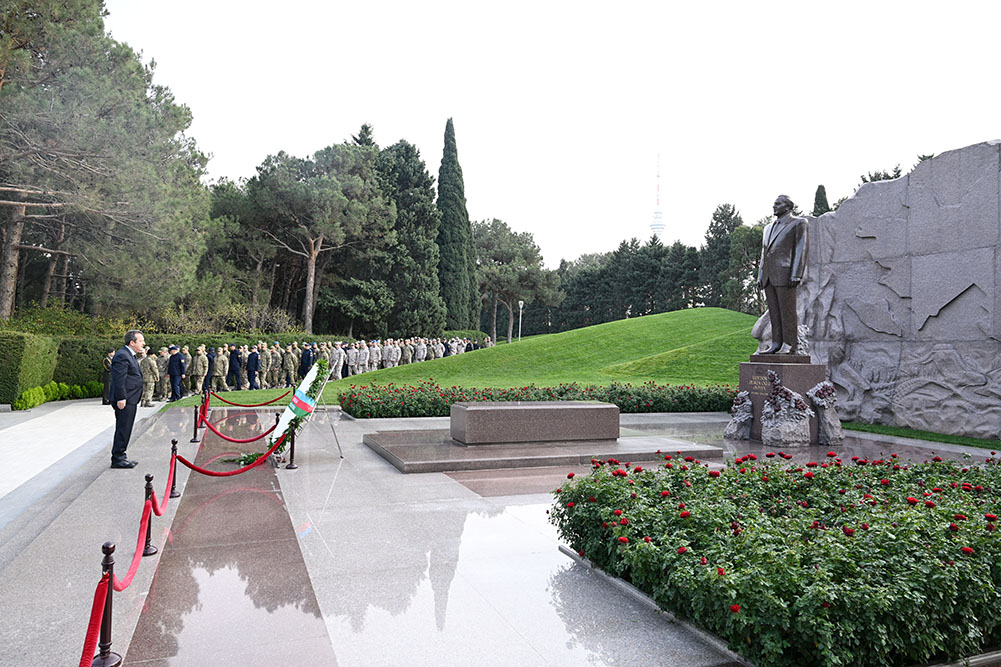 Turkish National Defense University’s delegation visits Azerbaijan (PHOTO)