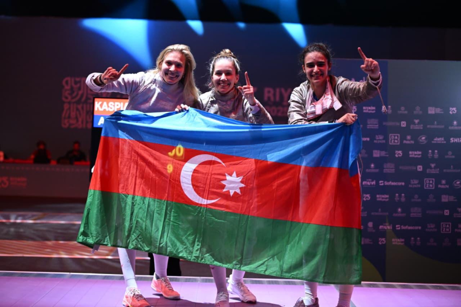 Azerbaijani women's sabre fencing wins gold medal at Islamic Solidarity Games (PHOTO)