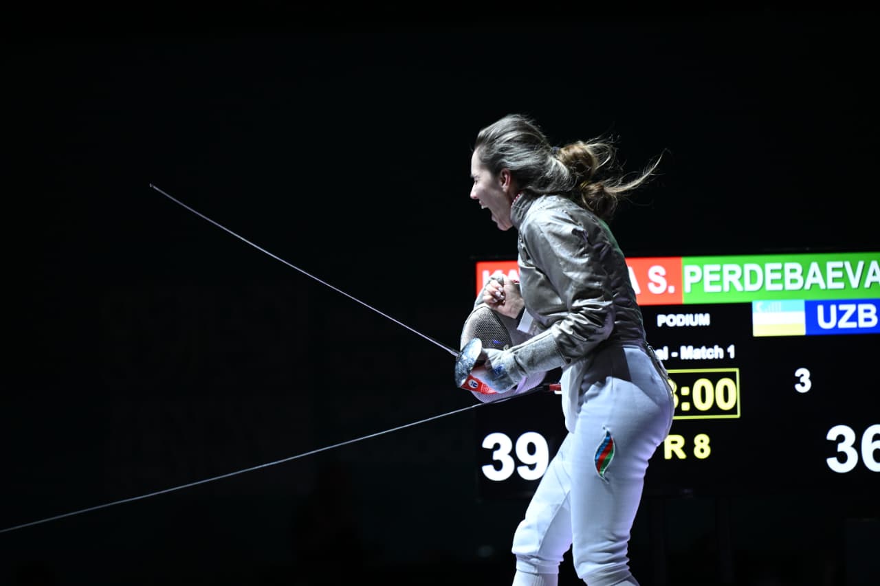 Azerbaijani women's sabre fencing wins gold medal at Islamic Solidarity Games (PHOTO)