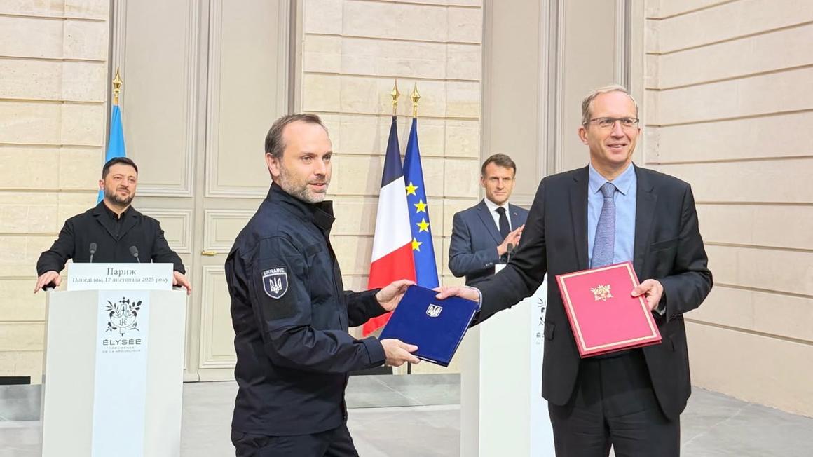 Alstom will deliver 55 electric locomotives to Ukrainian Railways