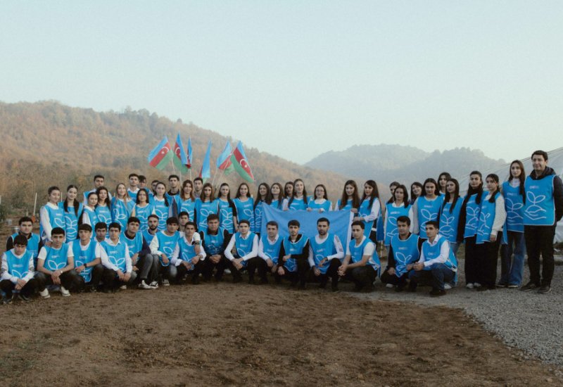 Leyla Aliyeva, Arzu Aliyeva, and Alena Aliyeva participate in ecological actions in Lankaran (PHOTO)