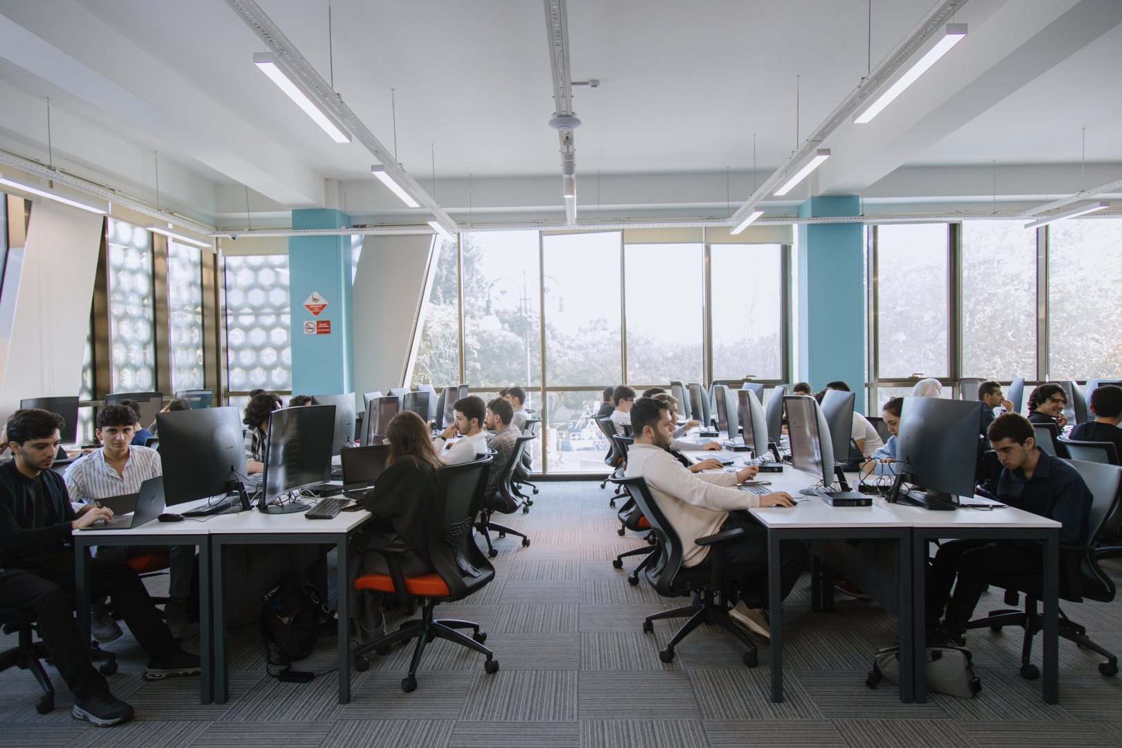 Azerbaijan launches groundbreaking ITU Regional Acceleration Center (PHOTO)