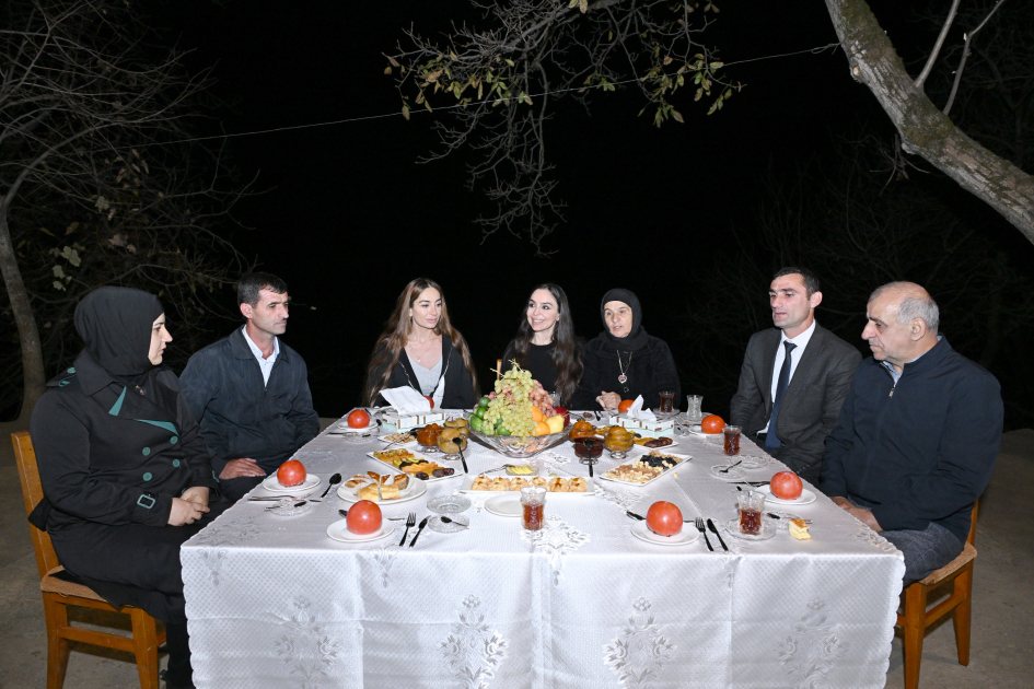 Leyla Aliyeva and Arzu Aliyeva visit family of National Hero Panjali Teymurov in Astara (PHOTO)