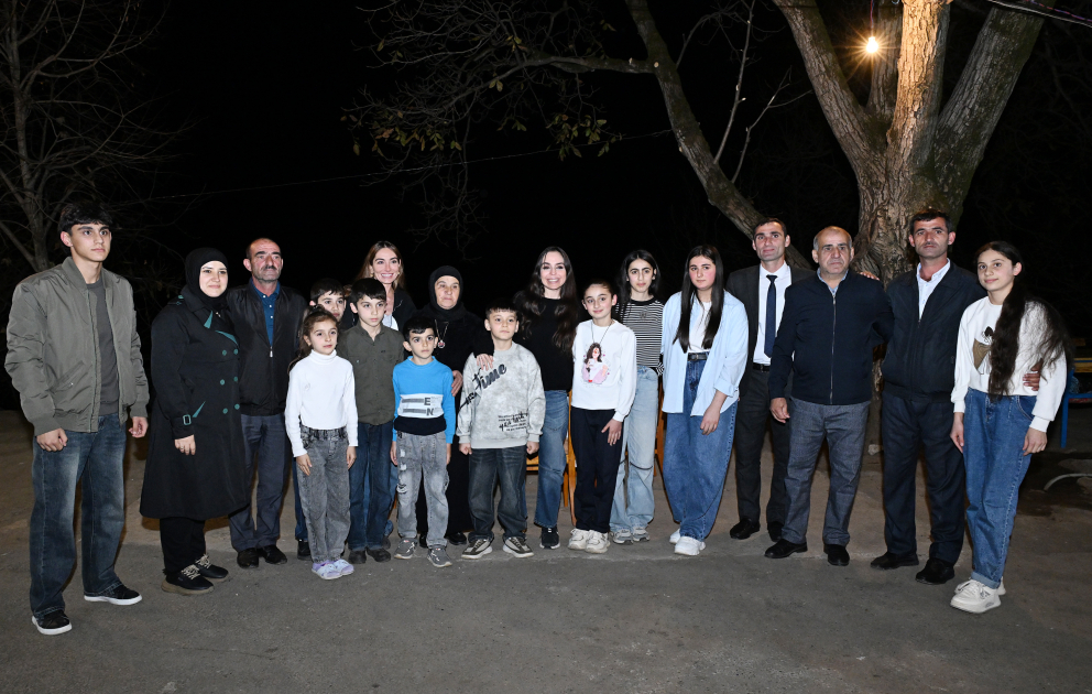 Leyla Aliyeva and Arzu Aliyeva visit family of National Hero Panjali Teymurov in Astara (PHOTO)