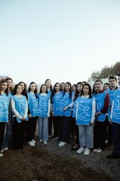 Leyla Aliyeva, Arzu Aliyeva, and Alena Aliyeva participate in ecological actions in Lankaran (PHOTO)