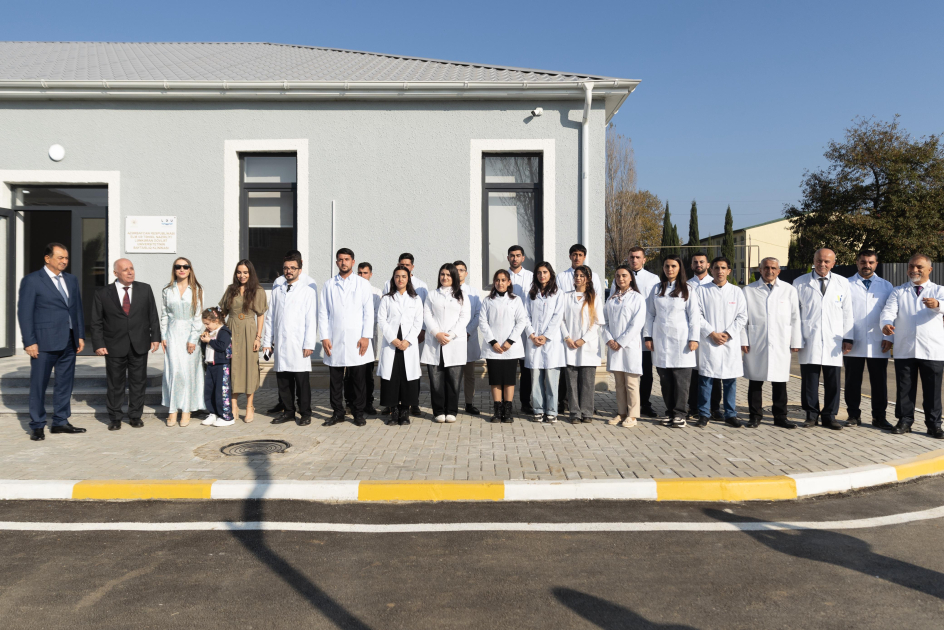 Leyla Aliyeva and Alena Aliyeva tour Veterinary Clinic under Lankaran State University (PHOTO)