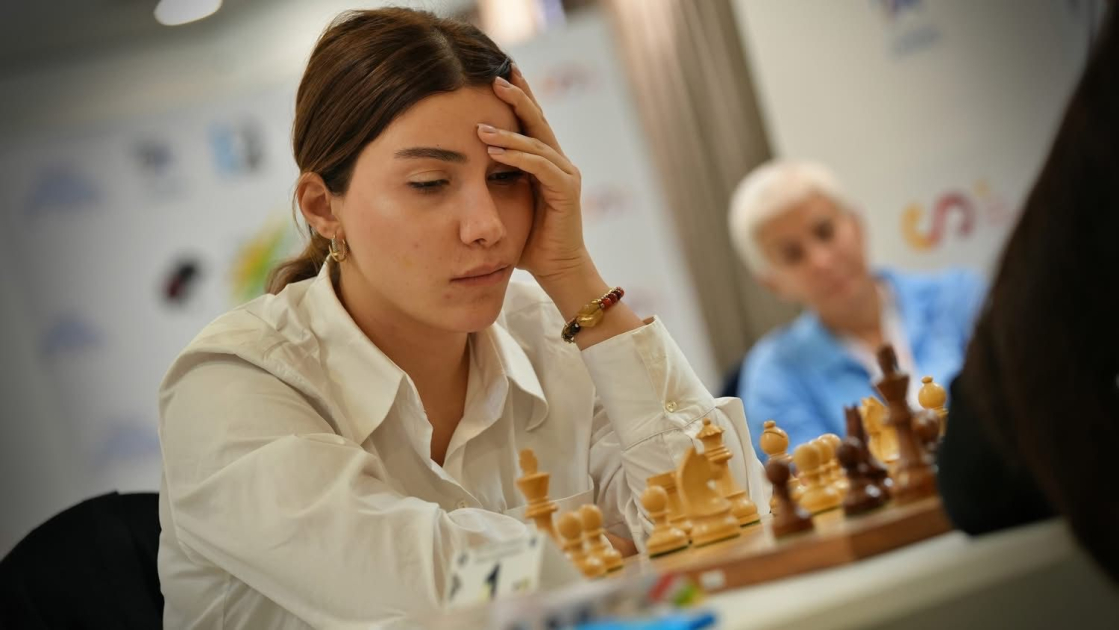 Azerbaijani chess player wins gold medal at World Championship (PHOTO)