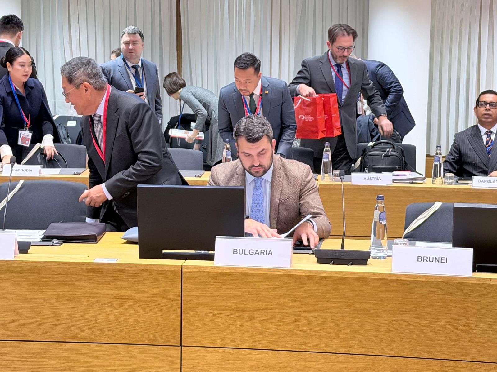 Bulgaria highlights rising geopolitical risks at Brussels forum (PHOTO)