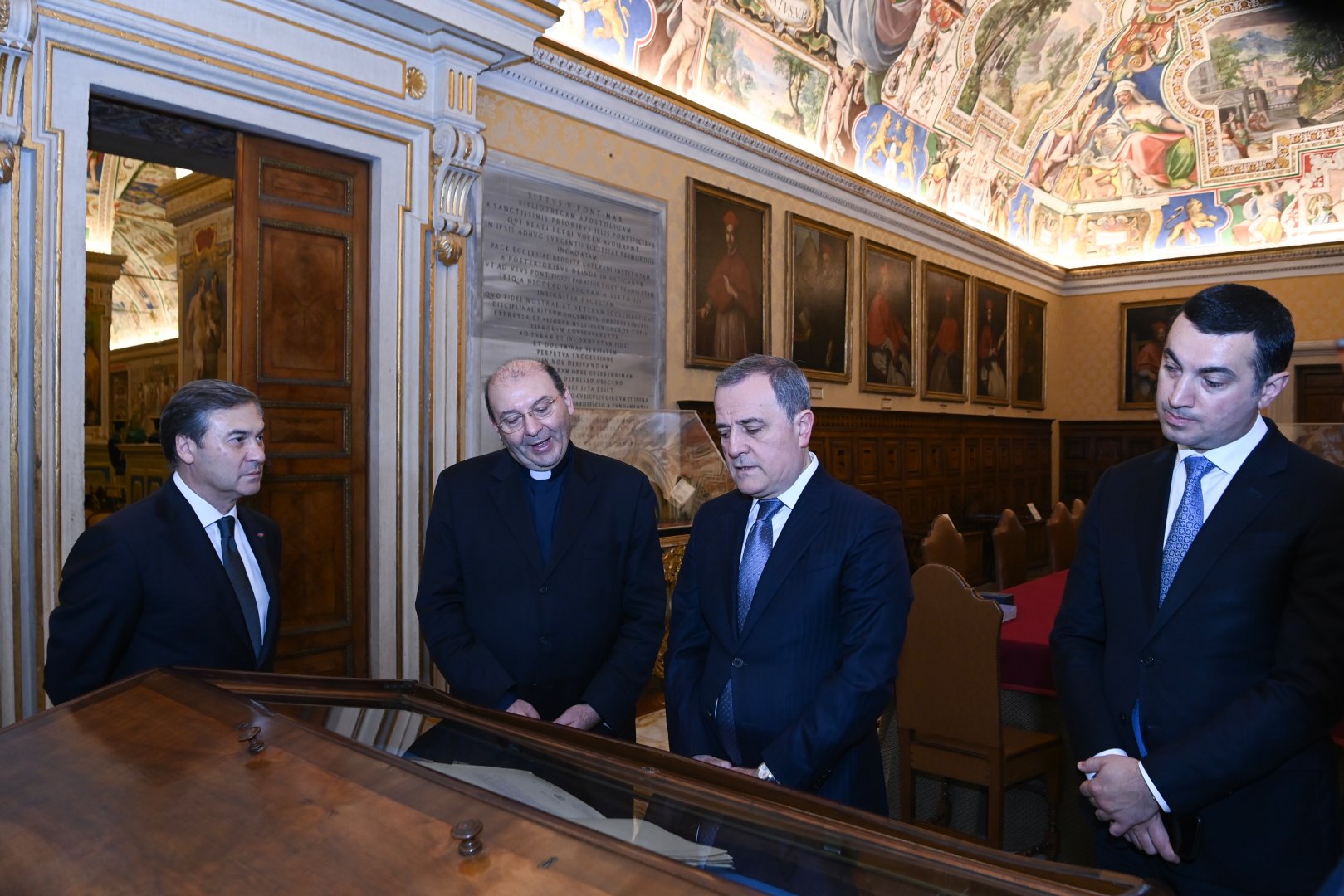 Azerbaijani FM visits Vatican Apostolic Library (PHOTO)