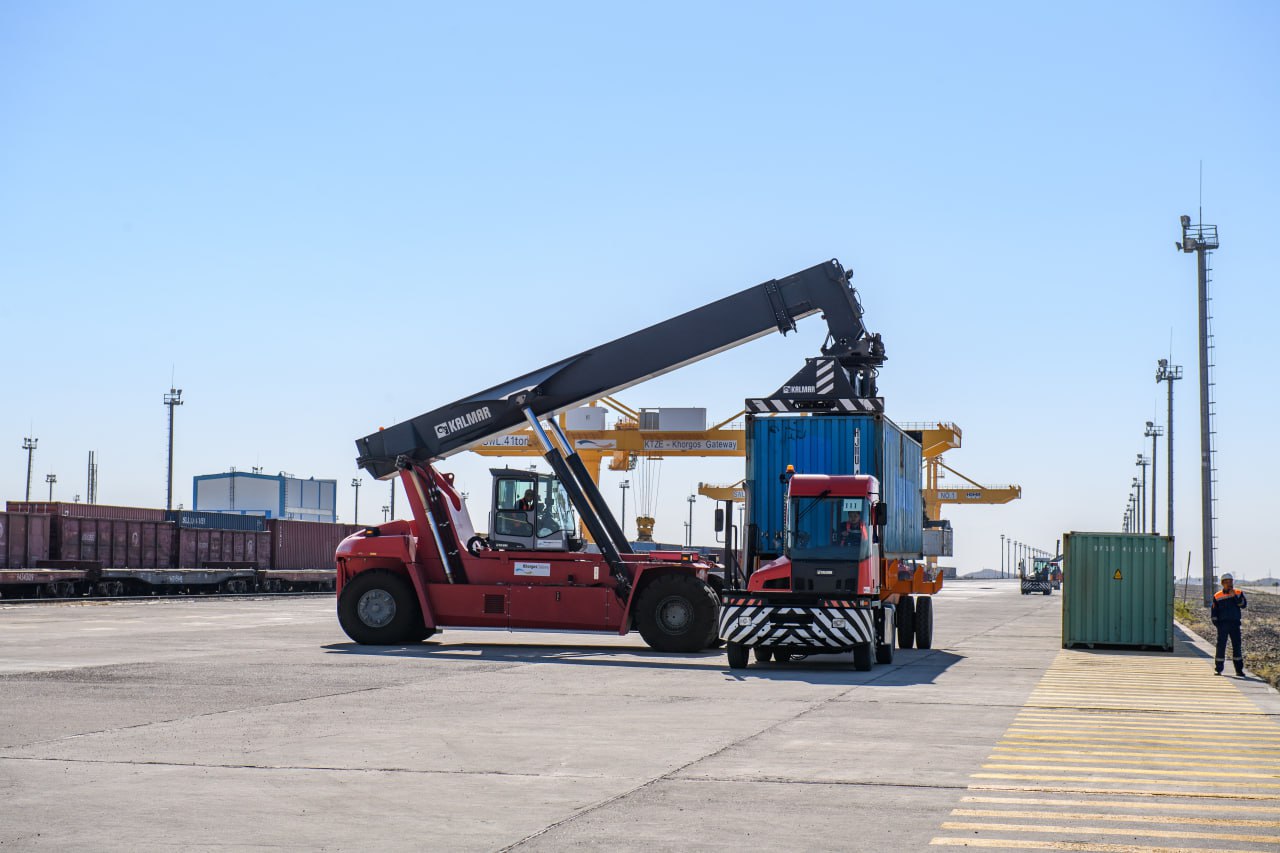 Kazakhstan boosts capacity at China border checkpoint in Zhetysu region