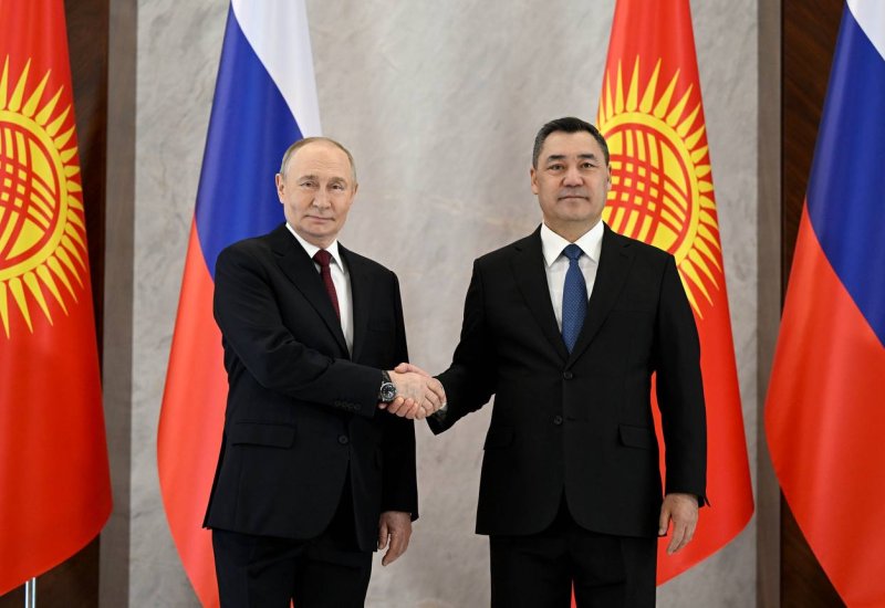 Kyrgyzstan, Russia sign series of bilateral agreements