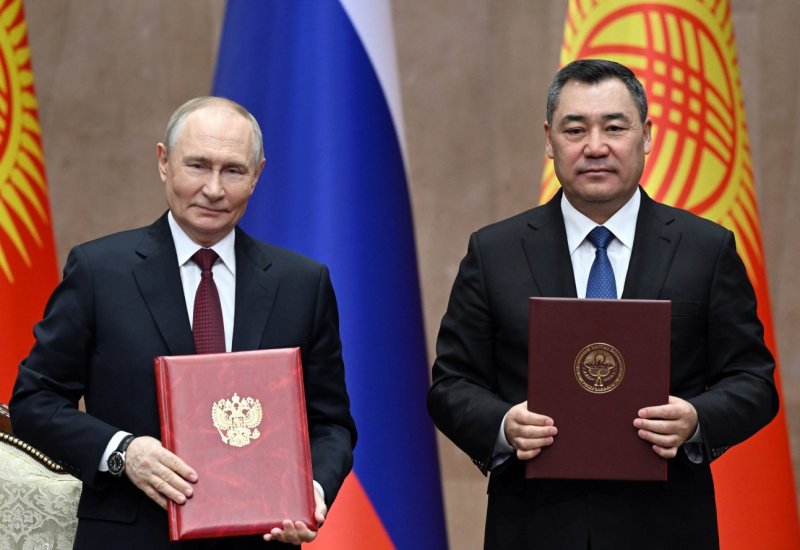 Kyrgyzstan, Russia sign series of bilateral agreements