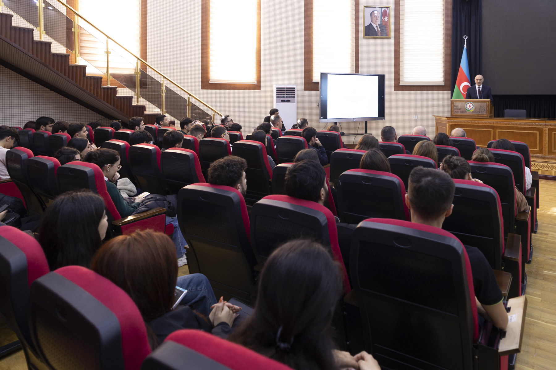 Advisor to “AzerGold” CJSC delivered presentation at Baku State University (PHOTO)
