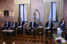 Azerbaijani FM discuss regional security issues with President of Italian Senate (PHOTO)