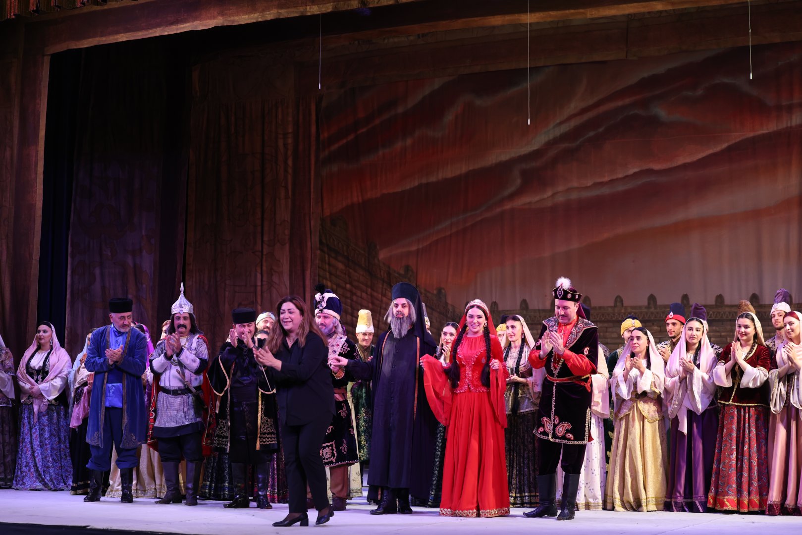 "Asli and Karam" opera returns to stage with new lead in Azerbaijan (VIDEO/PHOTO)