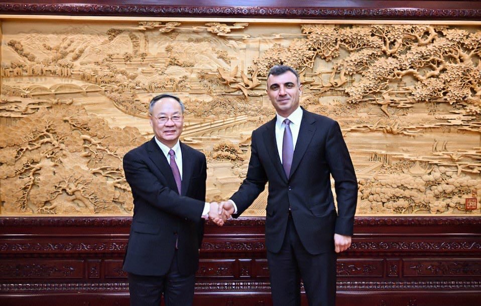Azerbaijan, China teaming up to work on developing cooperation in financial sector (PHOTO)
