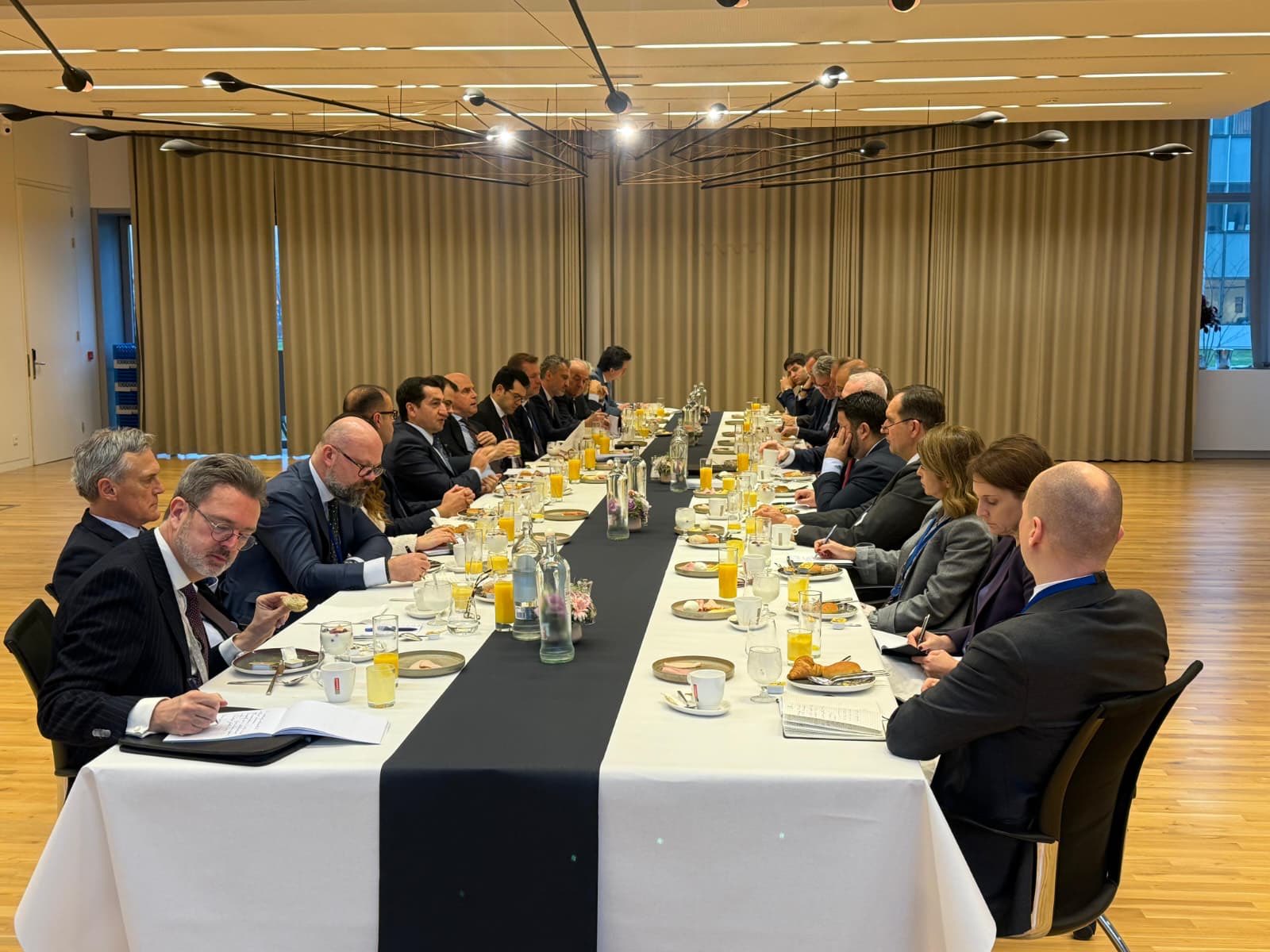 Assistant to President of Azerbaijan visits NATO HQ (PHOTO)