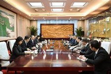 Azerbaijan, China teaming up to work on developing cooperation in financial sector (PHOTO)