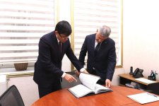 Hungarian ambassador visits Azerbaijan’s State Committee on Diaspora Affairs (PHOTO)