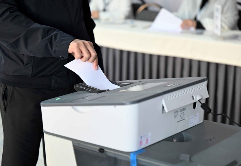 Voter turnout in Kyrgyzstan reaches more than 30% by 18:00