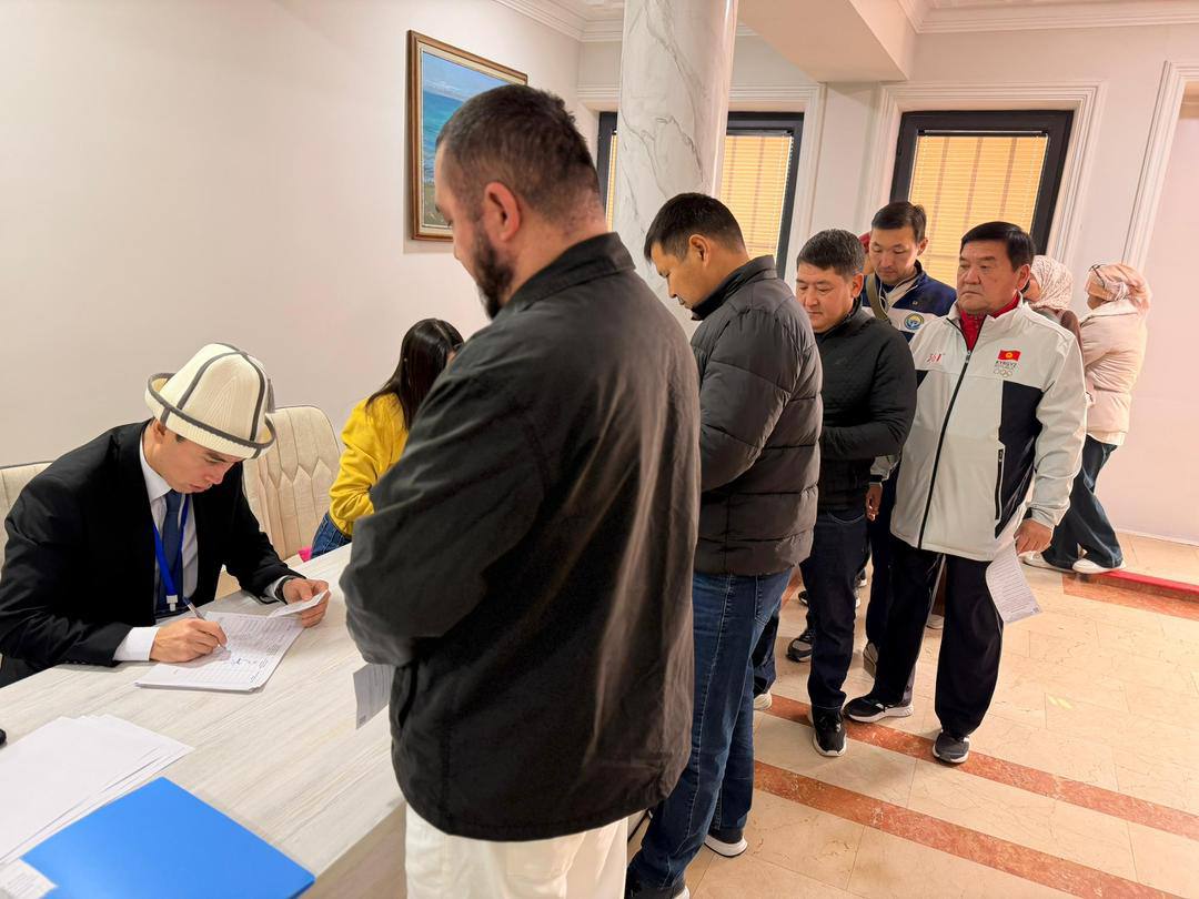 Kyrgyzstan’s voter turnout reaches 19% by 14:00