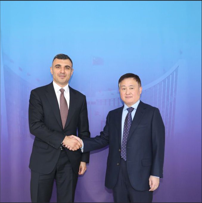 Azerbaijan, China assess expansion of central banks' cooperation