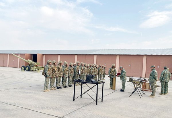 Azerbaijan’s MoD applauds inspection success of Combined Arms Army units (PHOTO)