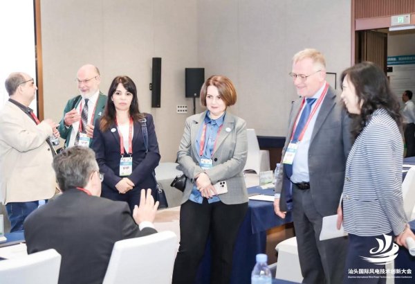 Azerbaijan showing up at international wind energy events in China