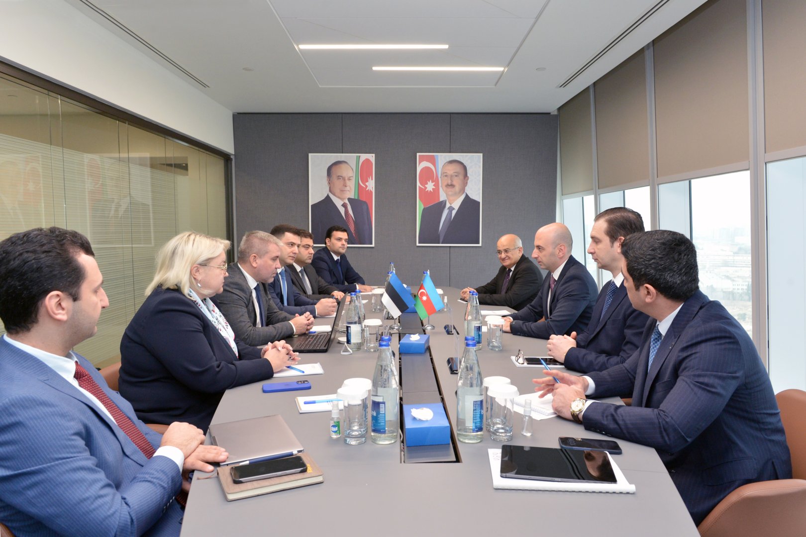 Azerbaijan, Estonia explore new opportunities for cooperation in taxation