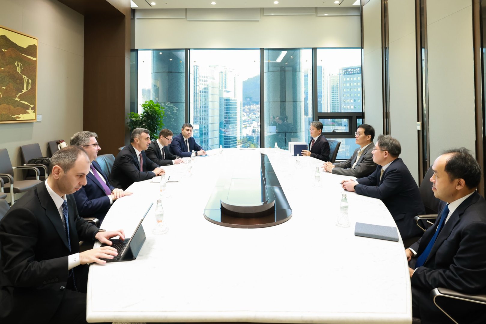 Azerbaijani, South Korean central banks assess opportunities for expanding cooperation