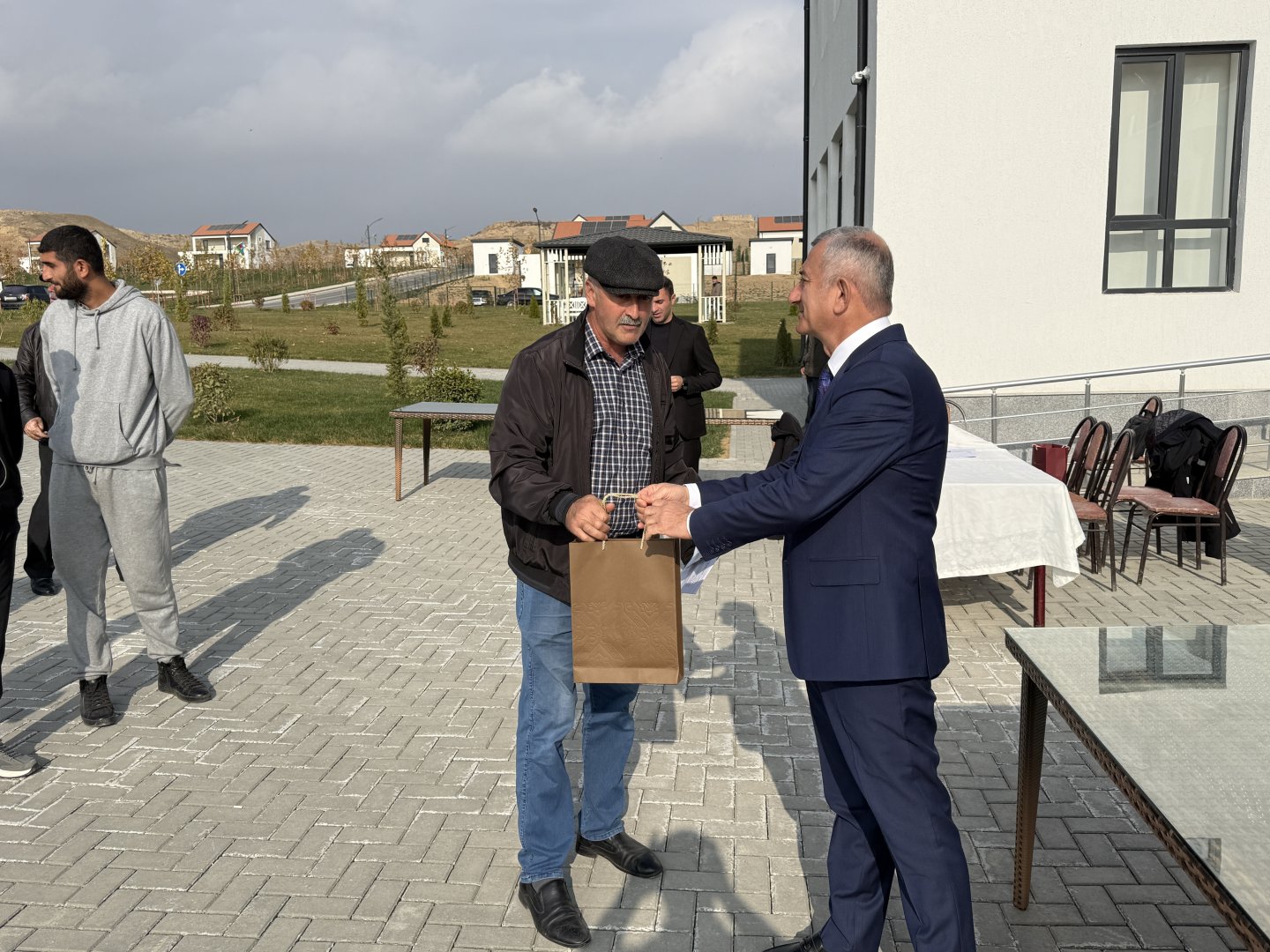 Next wave of former Azerbaijani IDPs receives keys to homes in Jabrayil's Horovlu (PHOTO)