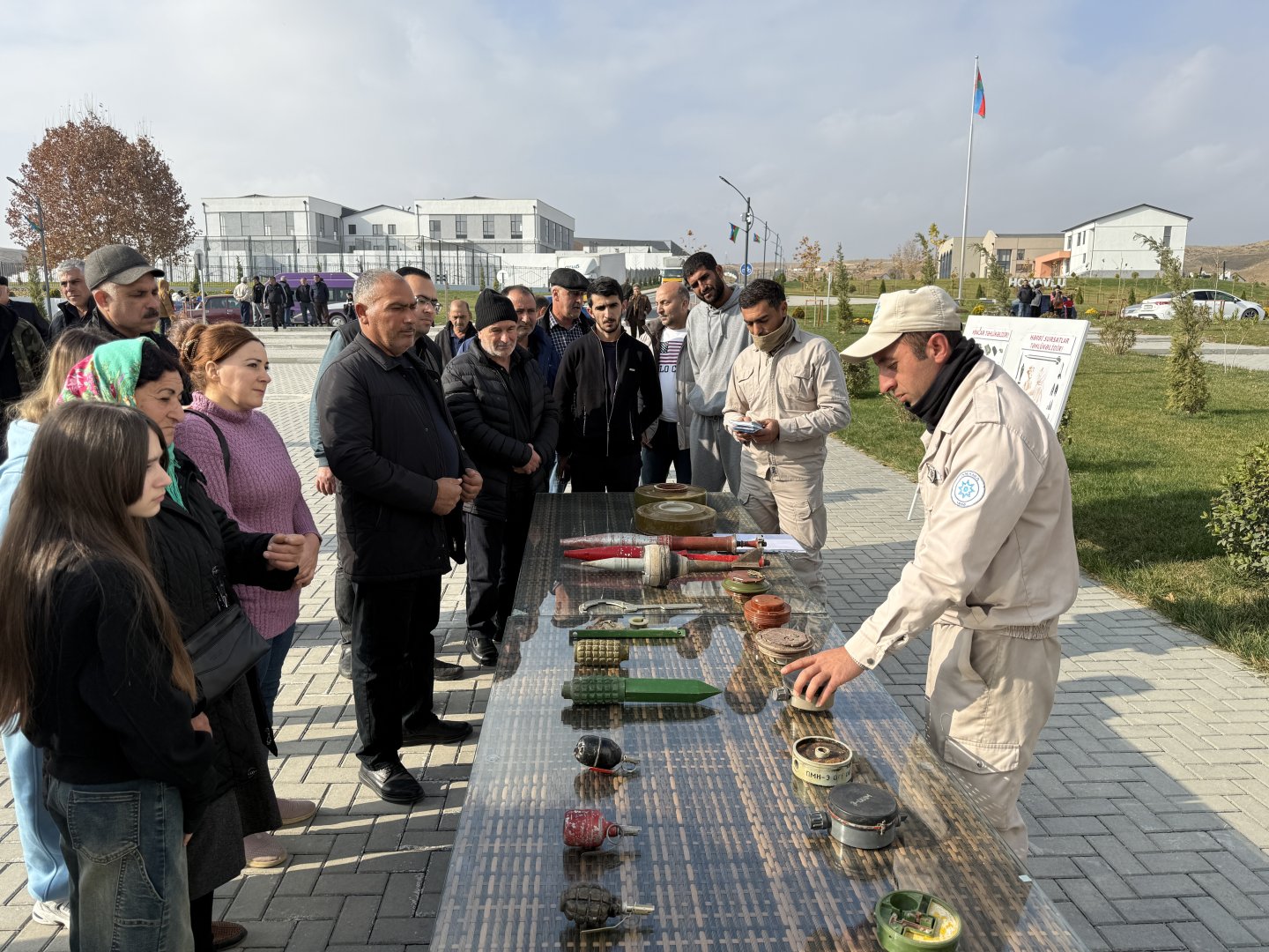 Next wave of former Azerbaijani IDPs receives keys to homes in Jabrayil's Horovlu (PHOTO)