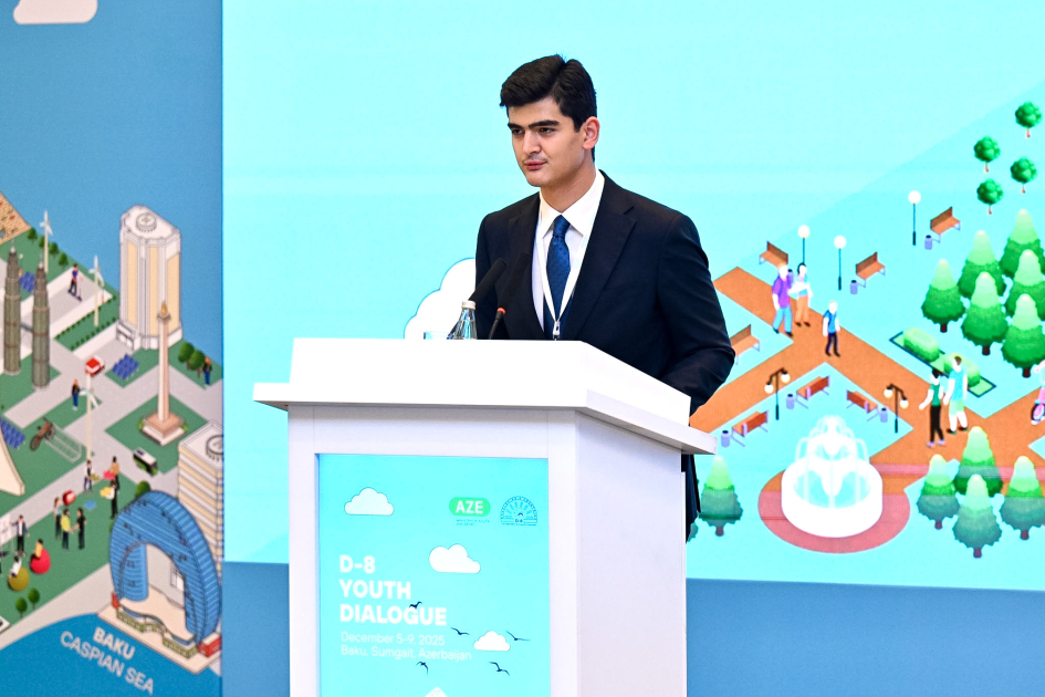 D-8 Baku Youth Declaration adopted on second day of Youth Dialogue (PHOTO)