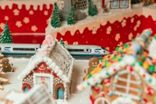 Winter in Azerbaijan – Gingerbread City Exhibition by NARGIS Magazine (PHOTO)