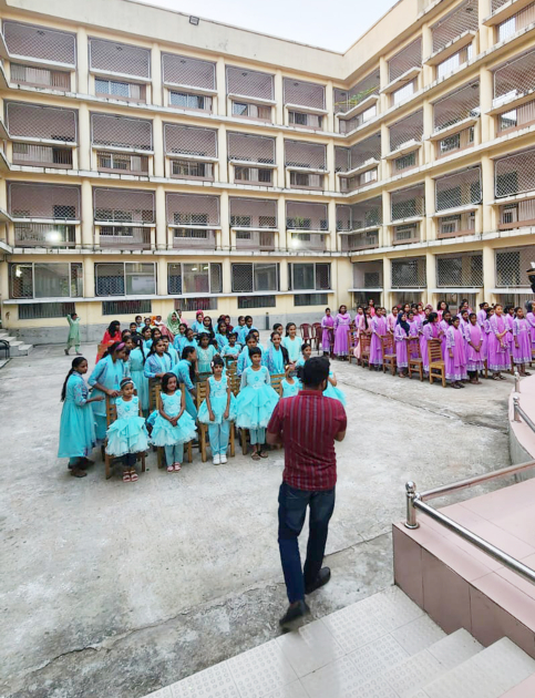 VP of Heydar Aliyev Foundation Leyla Aliyeva and Head of Baku Media Center Arzu Aliyeva visit orphanage in Dhaka (PHOTO)