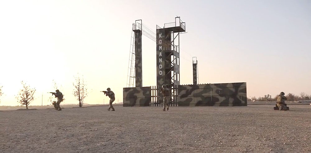 Azerbaijani Defense Ministry presents review of events of last week (VIDEO)