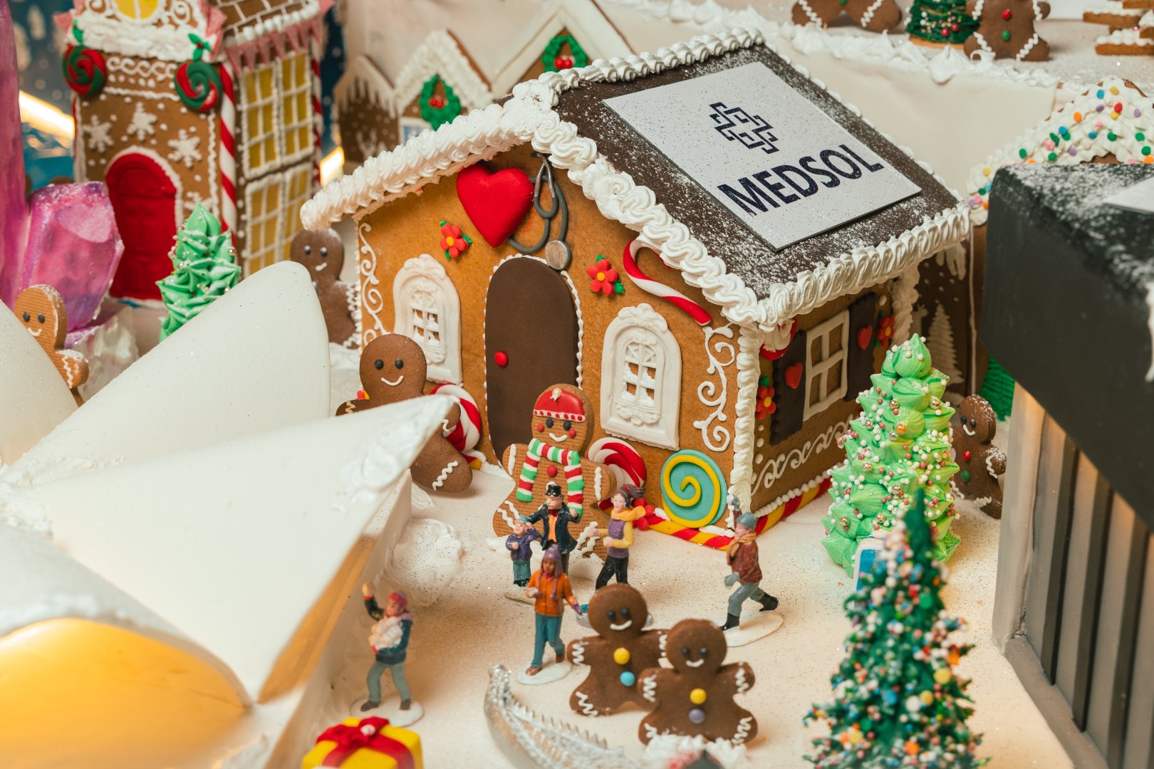 Winter in Azerbaijan – Gingerbread City Exhibition by NARGIS Magazine (PHOTO)