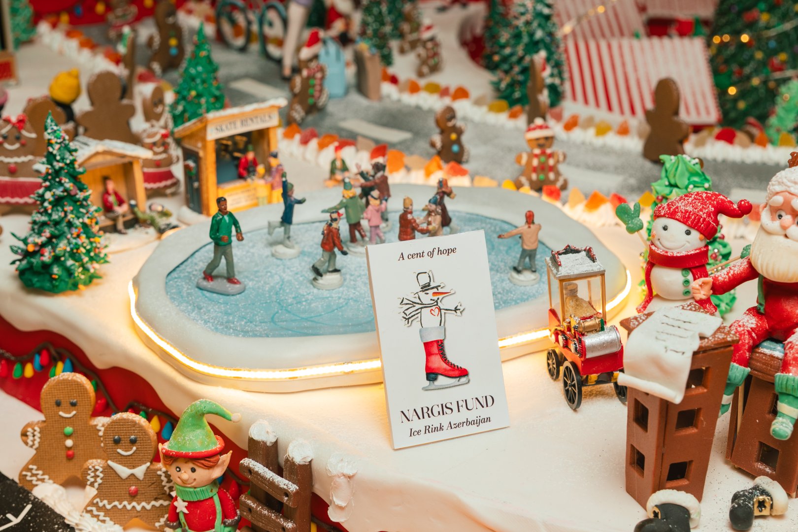 Winter in Azerbaijan – Gingerbread City Exhibition by NARGIS Magazine (PHOTO)