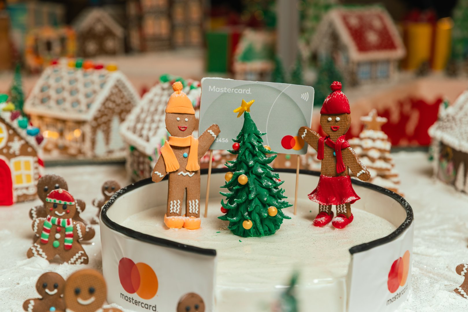 Winter in Azerbaijan – Gingerbread City Exhibition by NARGIS Magazine (PHOTO)