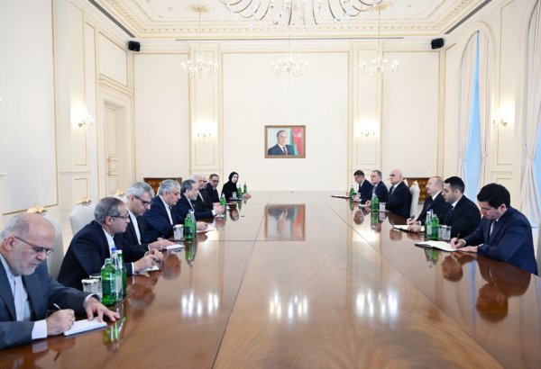 President Ilham Aliyev receives delegation led by Iranian Foreign Minister (PHOTO)