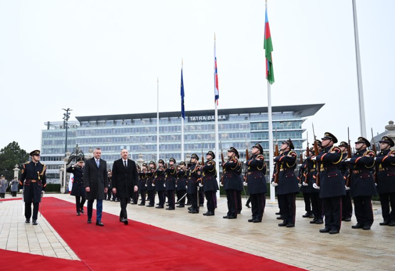 Bratislava hosts official welcome ceremony for President Ilham Aliyev (PHOTO)